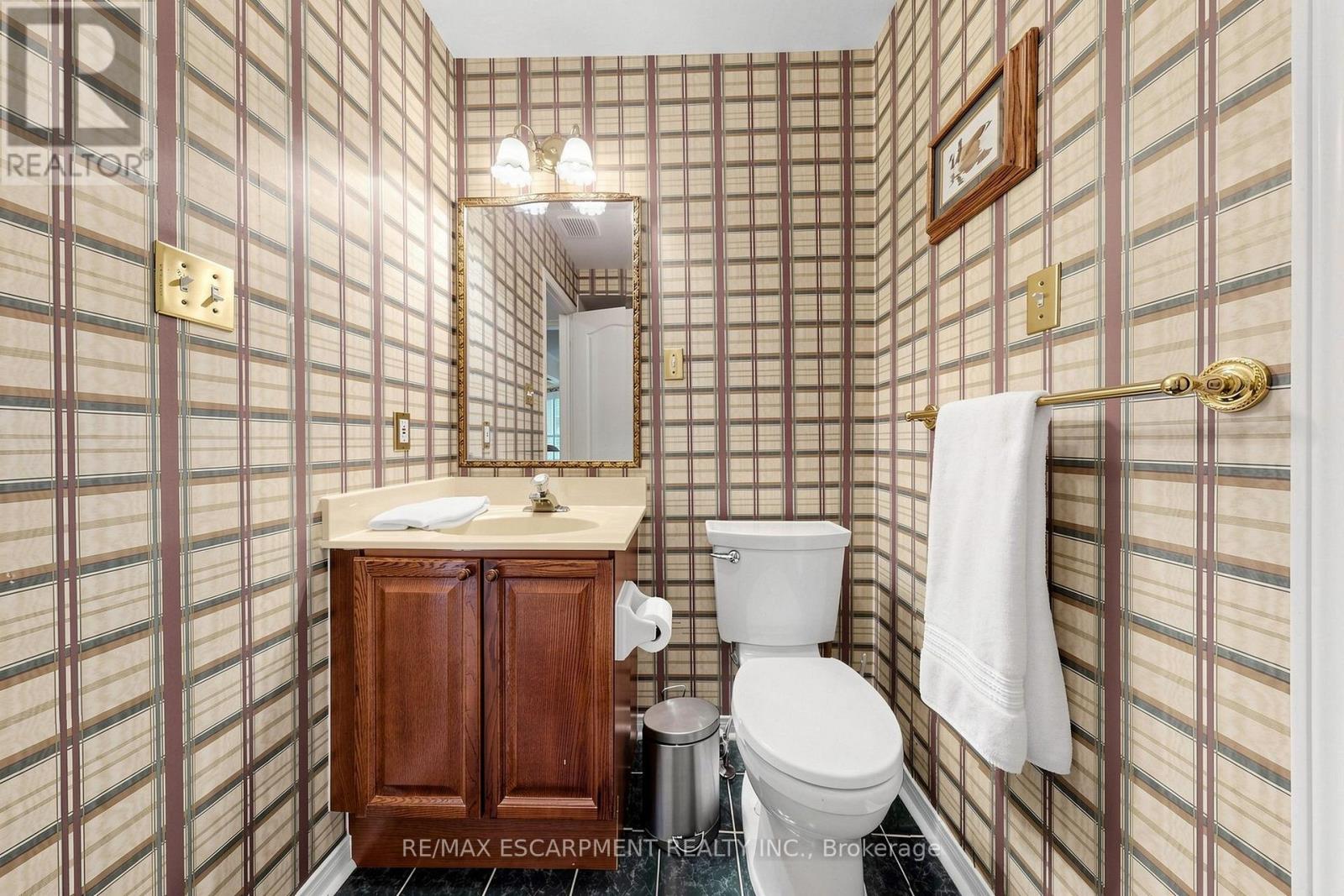 2942 Coulson Court, Mississauga, Ontario  L5M 5S8 - Photo 19 - W13736672