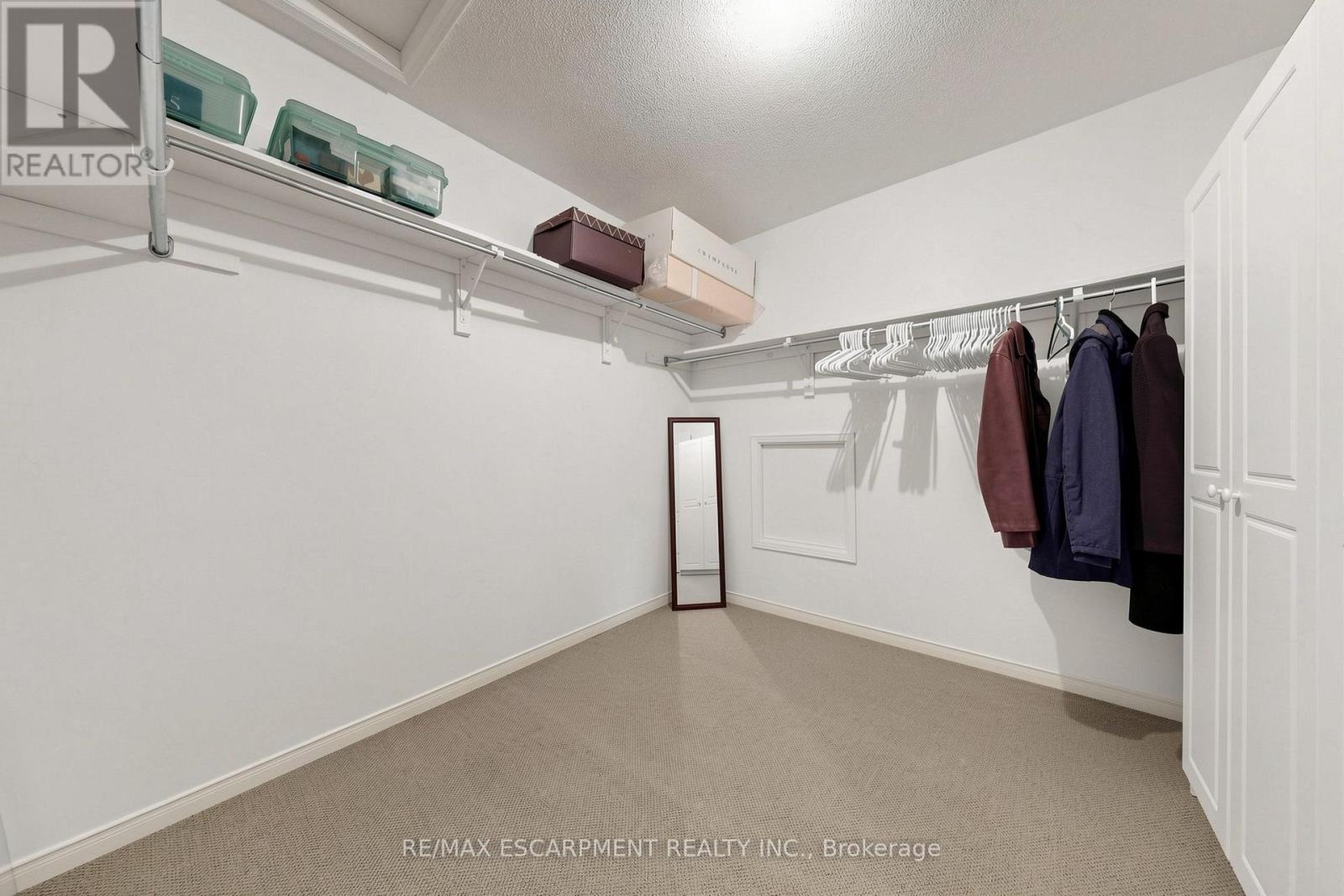 2942 Coulson Court, Mississauga, Ontario  L5M 5S8 - Photo 26 - W13736672