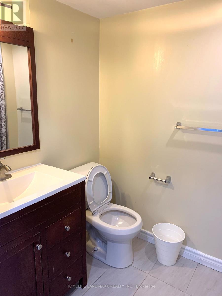 2001 - 265 Enfield Place, Mississauga, Ontario  L5B 3Y6 - Photo 5 - W13736740