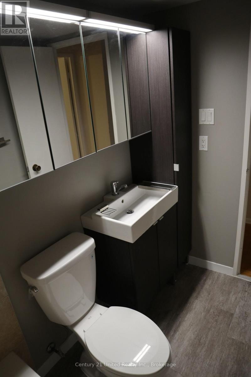 1011 - 101 Prudential Drive, Toronto, Ontario  M1P 4S5 - Photo 6 - E13568620