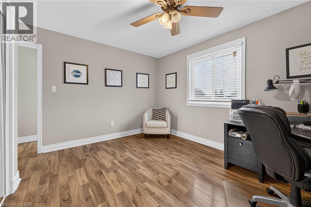253 Highridge Avenue, Hamilton, Ontario  L8E 3P6 - Photo 36 - 40859940