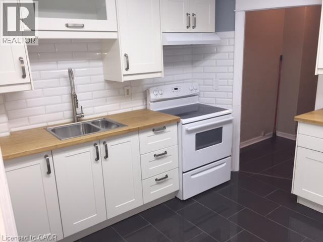 73 Barnesdale Boulevard Unit# 1, Hamilton, Ontario  L8M 2V5 - Photo 1 - 40859728