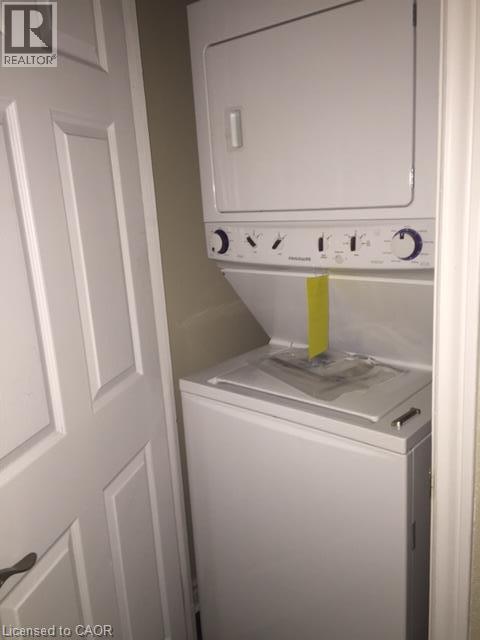 73 Barnesdale Boulevard Unit# 1, Hamilton, Ontario  L8M 2V5 - Photo 2 - 40859728
