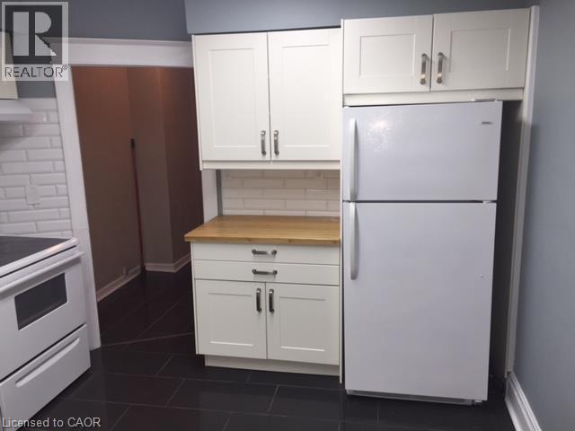 73 Barnesdale Boulevard Unit# 1, Hamilton, Ontario  L8M 2V5 - Photo 3 - 40859728