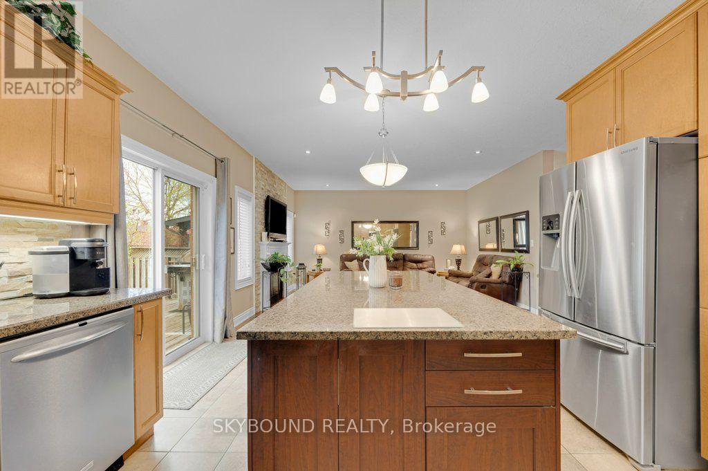 365 Valridge Drive, Hamilton, Ontario  L9G 0B1 - Photo 16 - X13736480