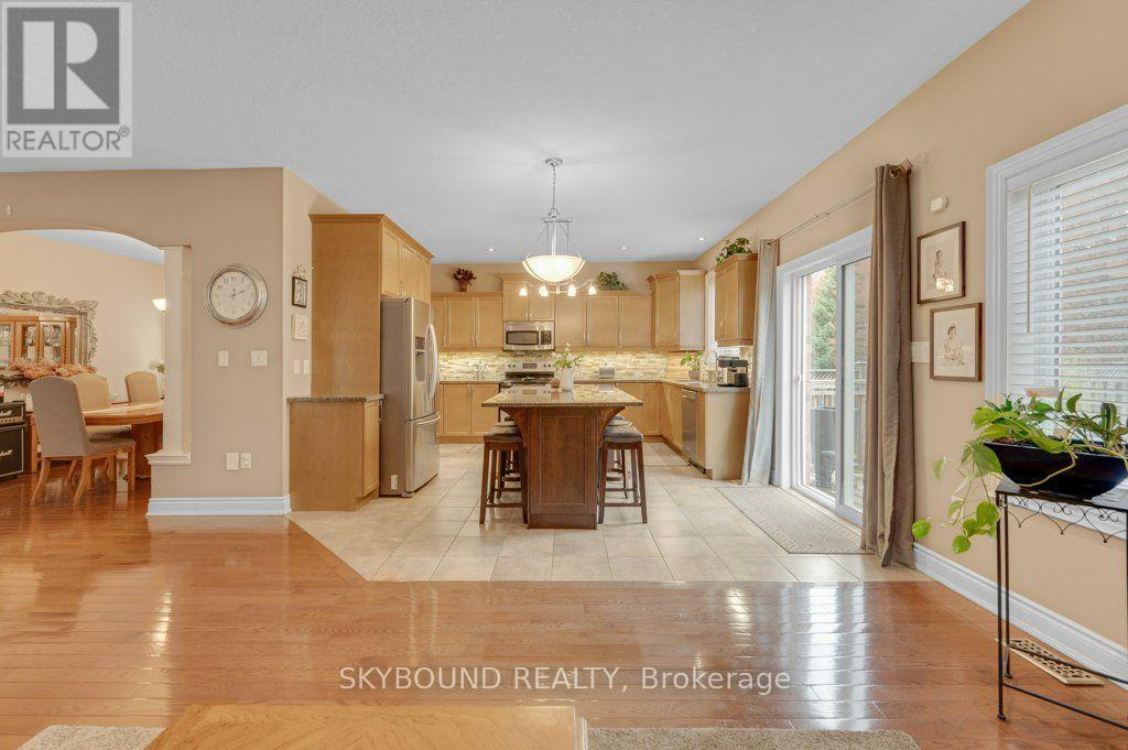 365 Valridge Drive, Hamilton, Ontario  L9G 0B1 - Photo 20 - X13736480