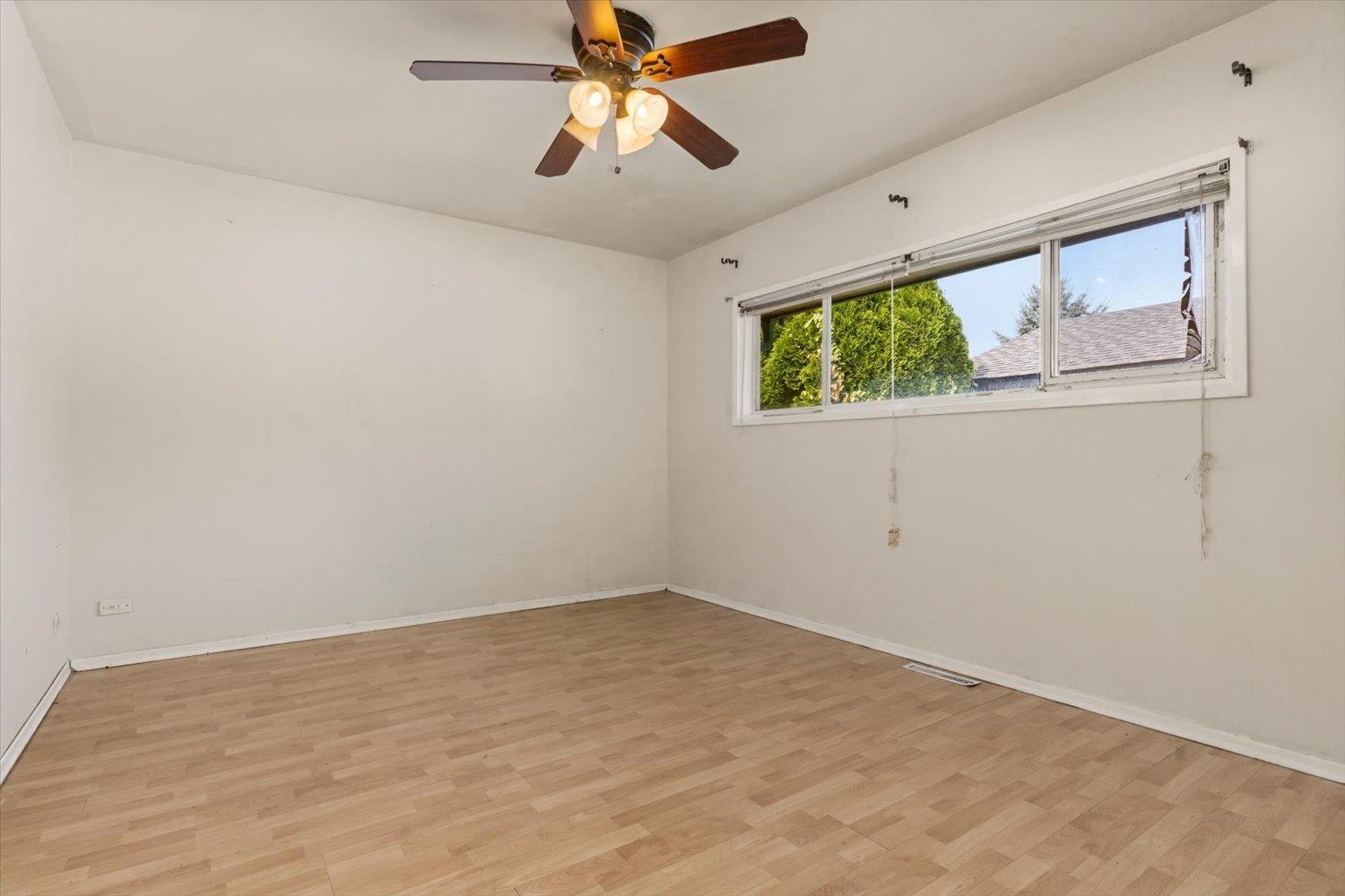 9647 Windsor Street, Chilliwack Proper East, Chilliwack, British Columbia  V2P 6C3 - Photo 11 - R3160429