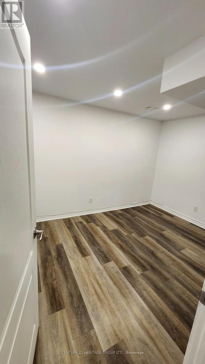 Lower - 116 Marbella Road, Vaughan, Ontario  L4H 1L4 - Photo 11 - N13732696