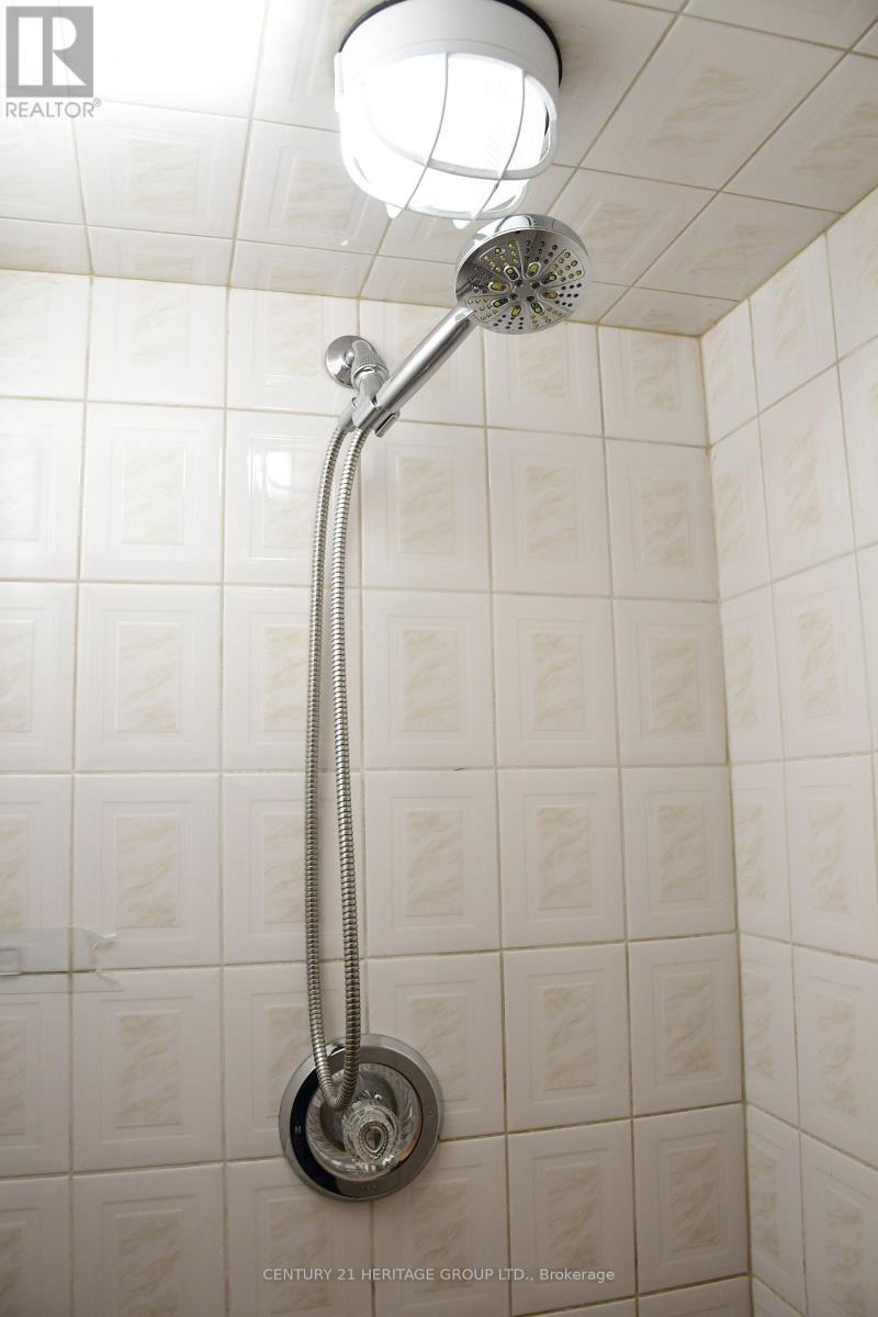 Lower - 116 Marbella Road, Vaughan, Ontario  L4H 1L4 - Photo 17 - N13732696