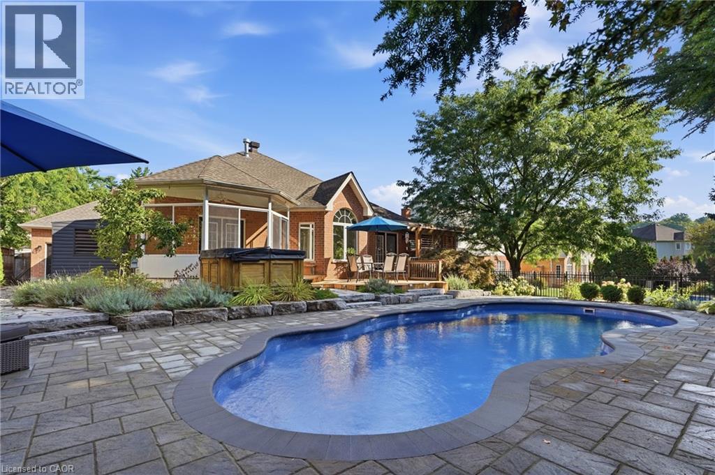 51 Autumn Ridge Trail, Kitchener, Ontario  N2P 2J6 - Photo 39 - 40859824
