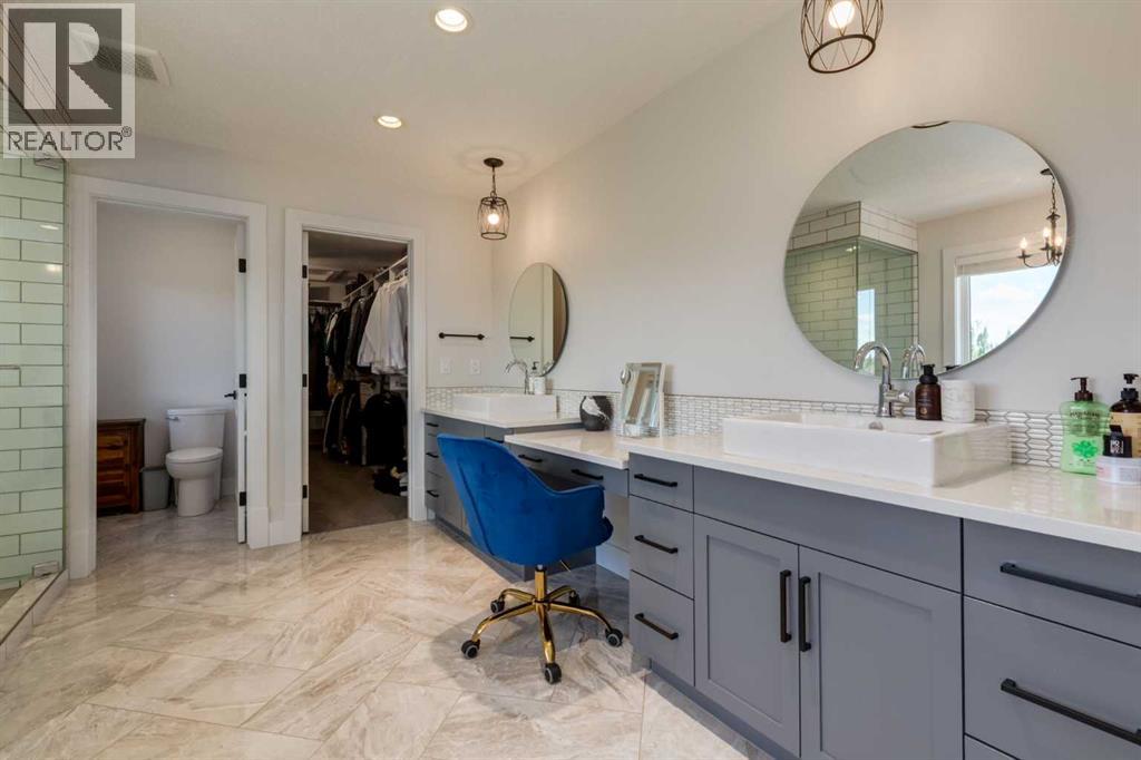 315 Tusslewood Terrace NW, Calgary, Alberta  T3L 2W5 - Photo 24 - A2341686