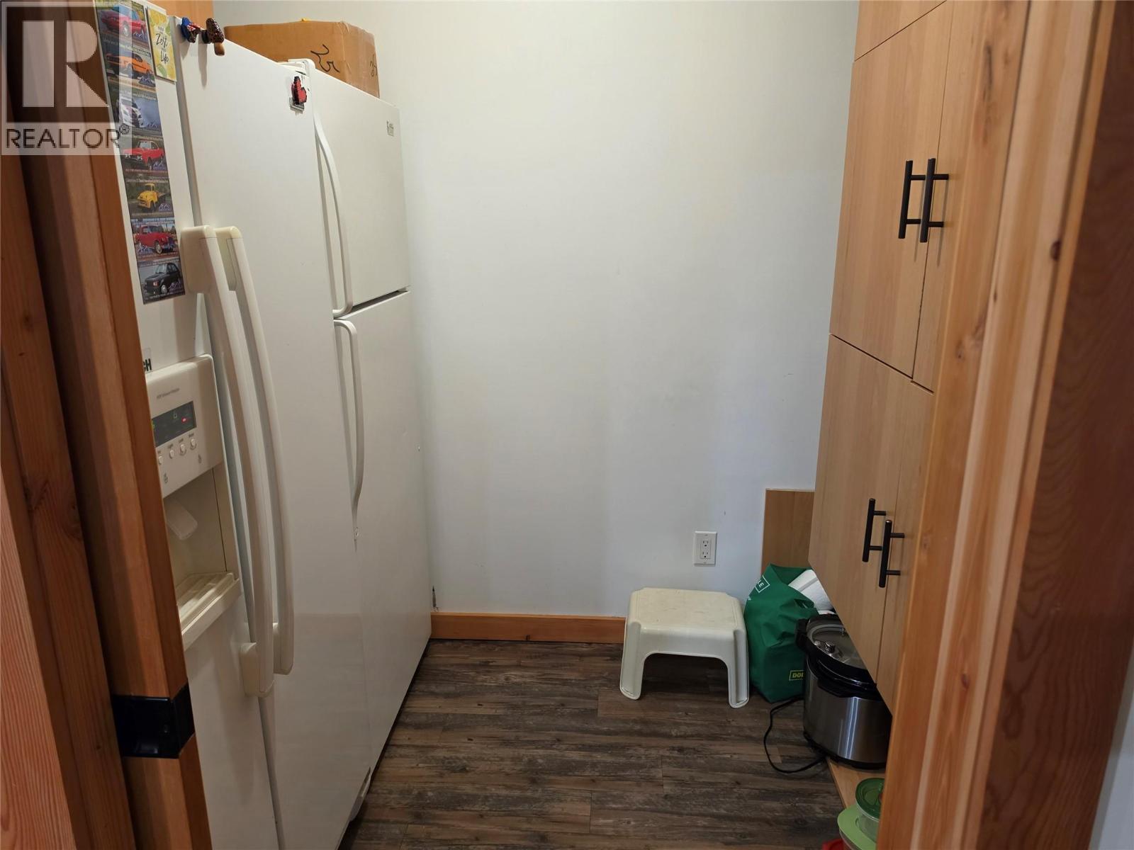 4638 6 Highway, Nelson, British Columbia  V1L 6Z4 - Photo 8 - 10390911