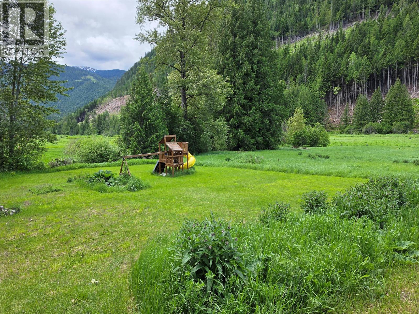 4638 6 Highway, Nelson, British Columbia  V1L 6Z4 - Photo 31 - 10390911
