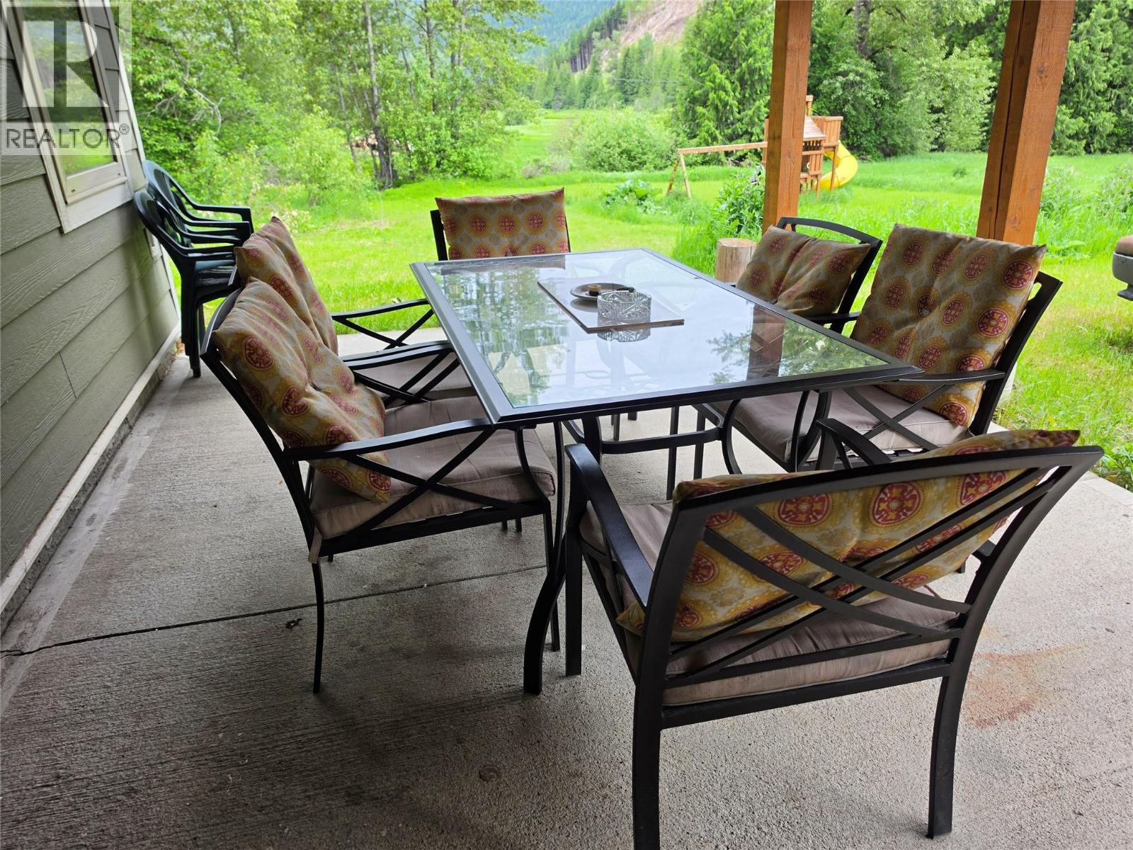 4638 6 Highway, Nelson, British Columbia  V1L 6Z4 - Photo 28 - 10390911