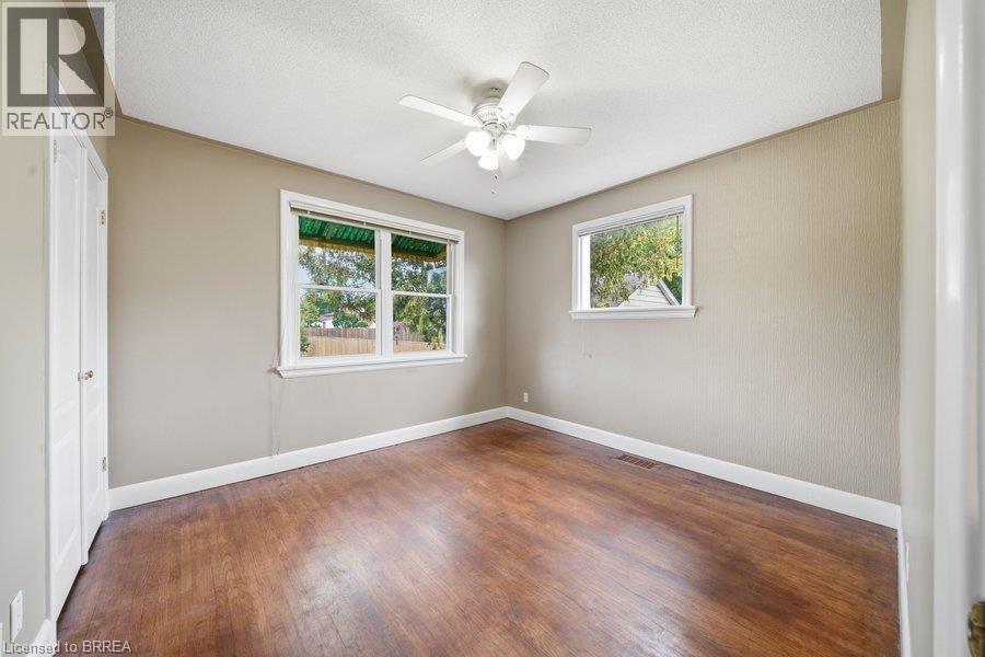 310 Caledon Avenue, Hamilton, Ontario  L9C 3E2 - Photo 16 - 40859902