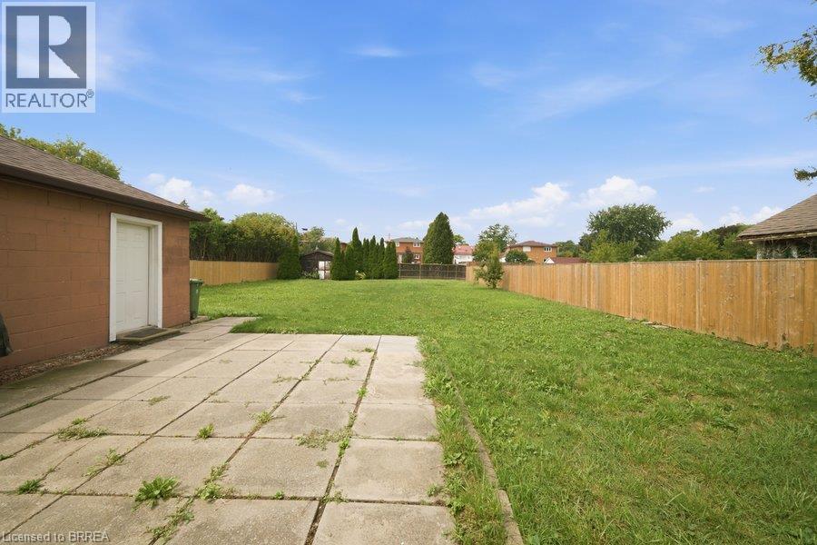 310 Caledon Avenue, Hamilton, Ontario  L9C 3E2 - Photo 27 - 40859902