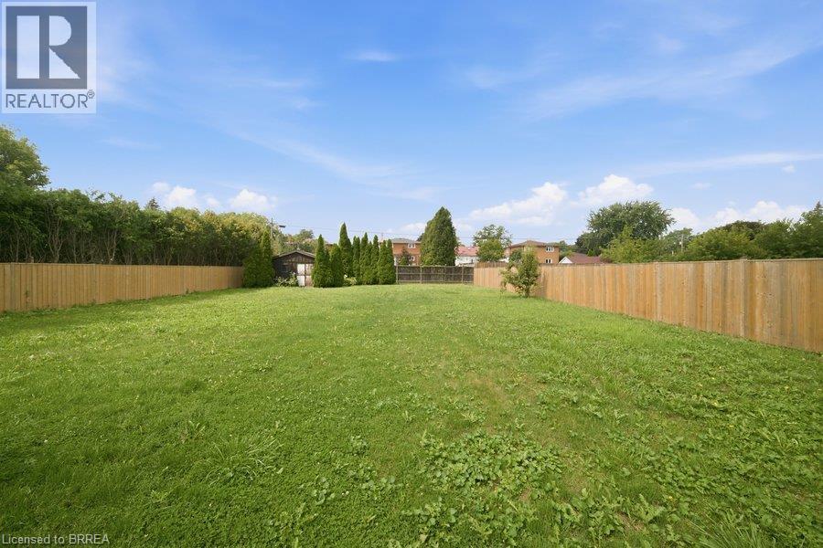 310 Caledon Avenue, Hamilton, Ontario  L9C 3E2 - Photo 28 - 40859902