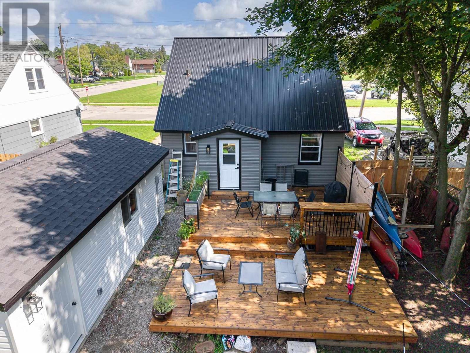 83 Weldon Ave, Sault Ste Marie, Ontario  P6B 3C5 - Photo 38 - SM262395