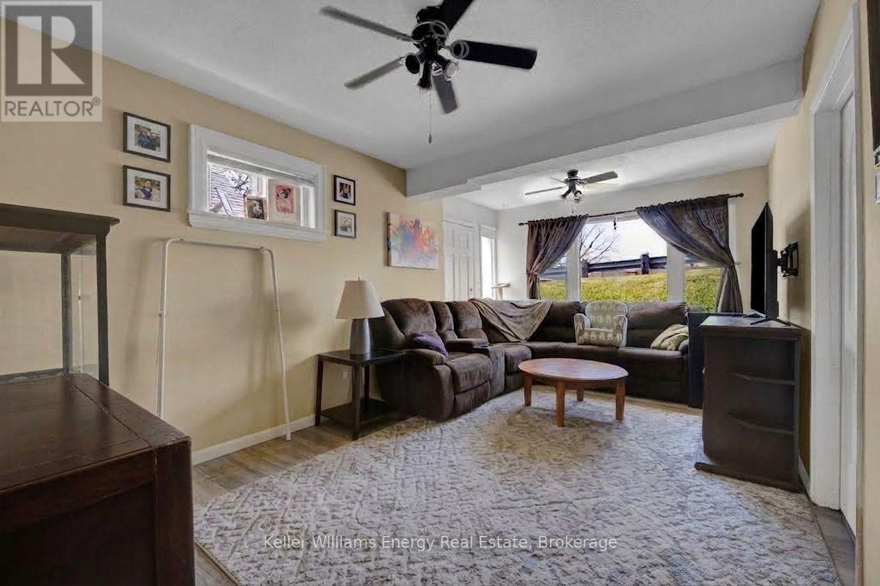 741 Ritson Road S, Oshawa, Ontario  L1H 5L2 - Photo 15 - E13413932
