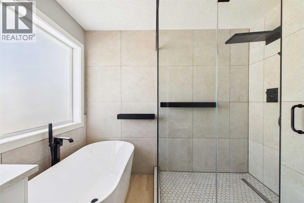 163 Panamount Circle NW, Calgary, Alberta  T3K 0G9 - Photo 23 - A2341809