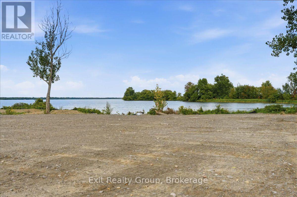 Lot 2 Hennessy Street, Prince Edward County, Ontario  K8N 4Z7 - Photo 3 - X13736960