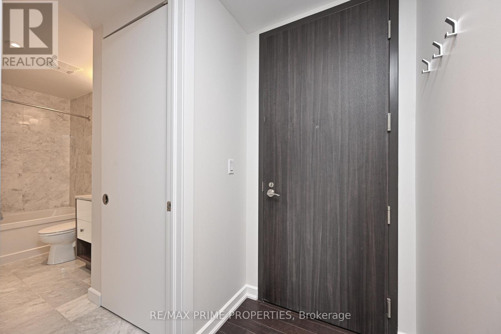 506 - 300 Lisgar Street, Ottawa, Ontario K2P 0E2 - Photo 3 - X13736866