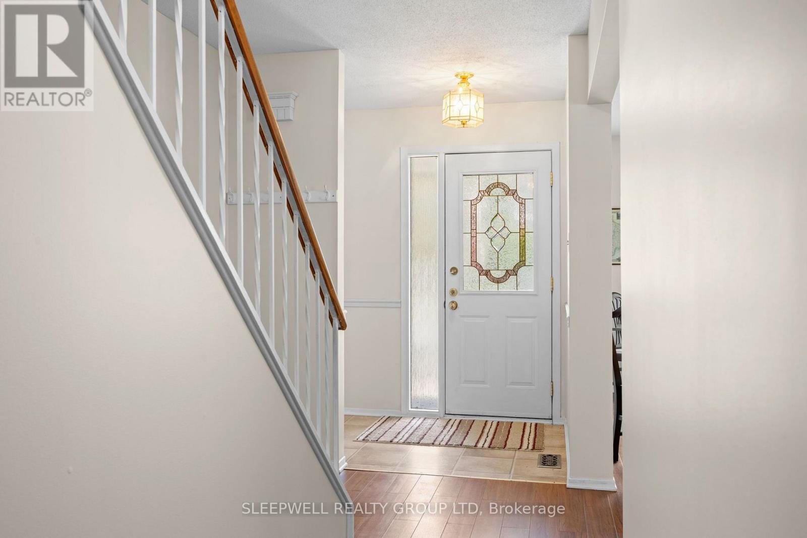 31 Tamblyn Crescent, Ottawa, Ontario  K2L 3A5 - Photo 3 - X13736972