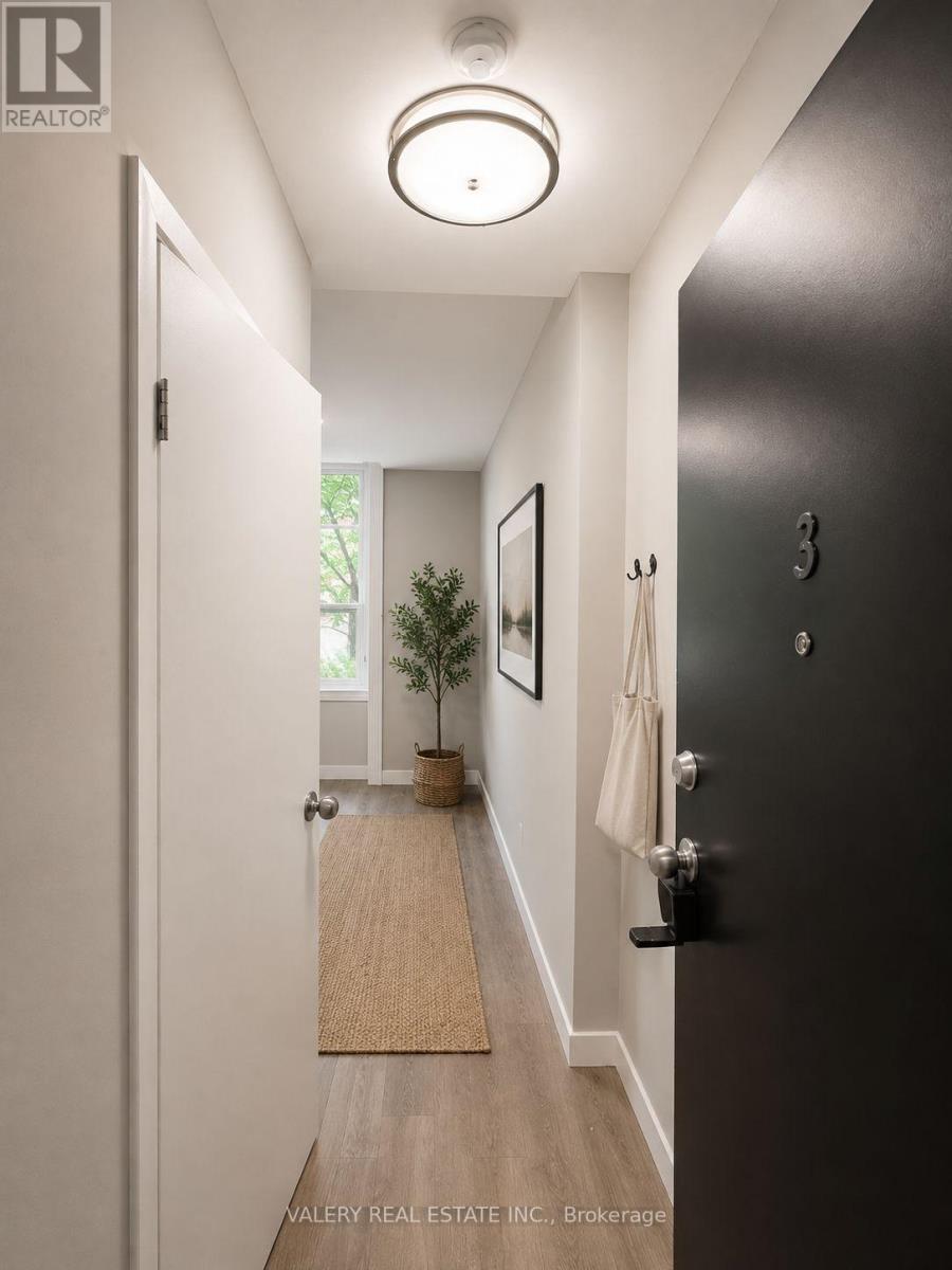 3 - 205 Gerrard Street E, Toronto, Ontario  M5A 2E7 - Photo 3 - C13736888
