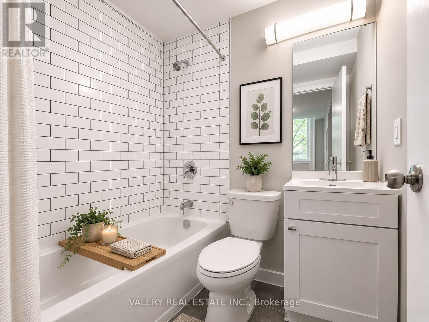 3 - 205 Gerrard Street E, Toronto, Ontario  M5A 2E7 - Photo 8 - C13736888