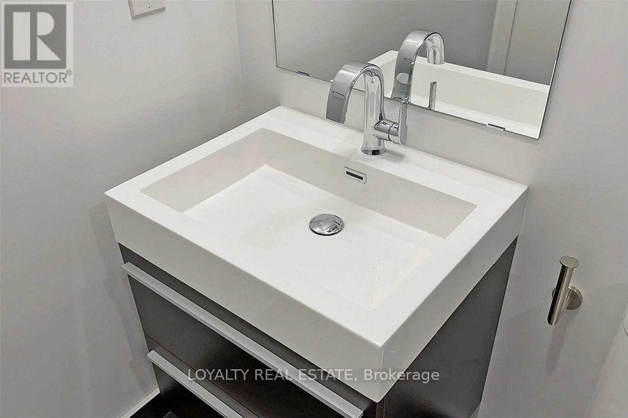 1409 - 39 Roehampton Avenue, Toronto, Ontario  M4P 1P9 - Photo 34 - C13736914