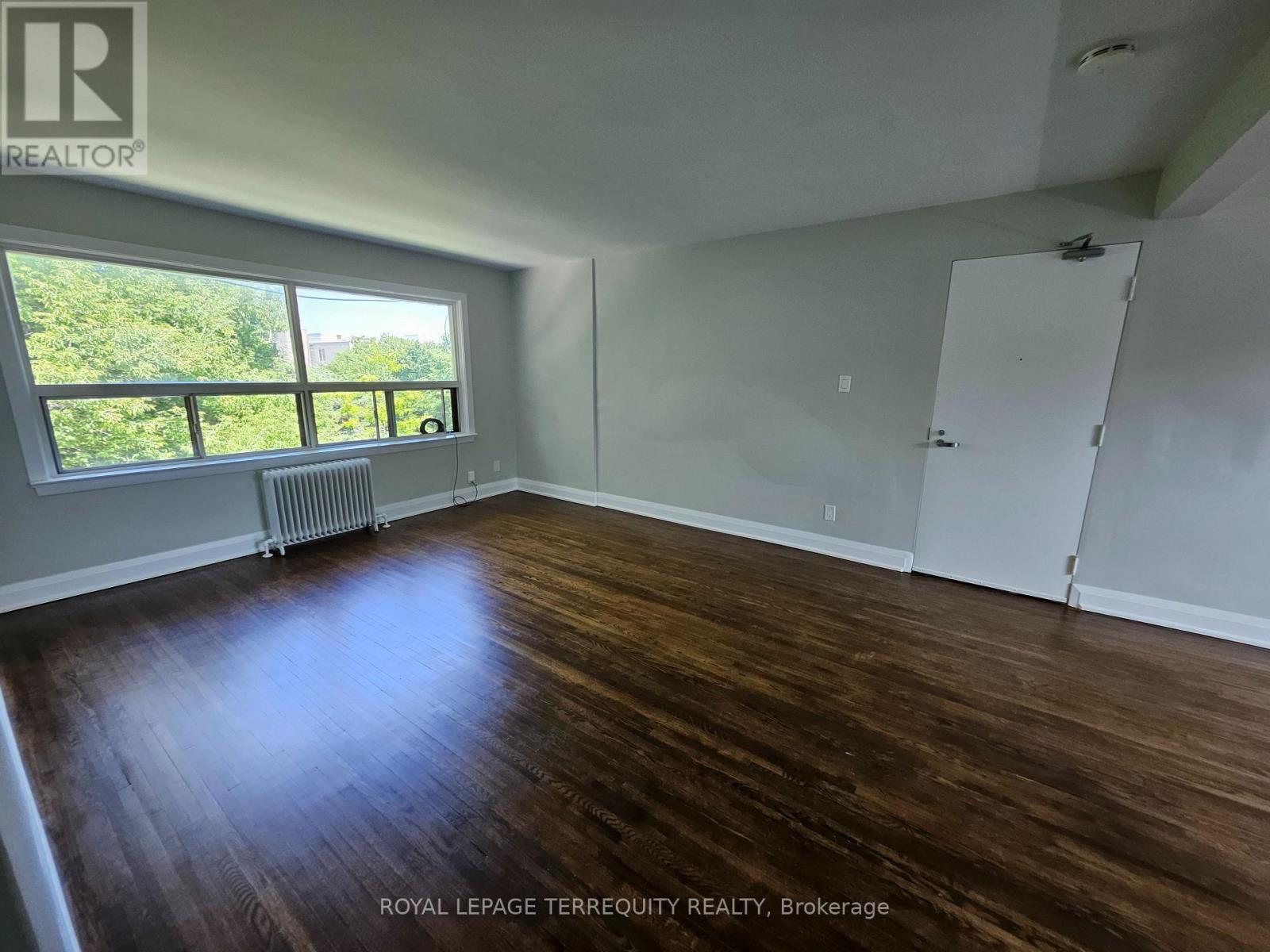 5 - 450 Arlington Avenue, Toronto, Ontario  M6C 3A2 - Photo 3 - C13737016