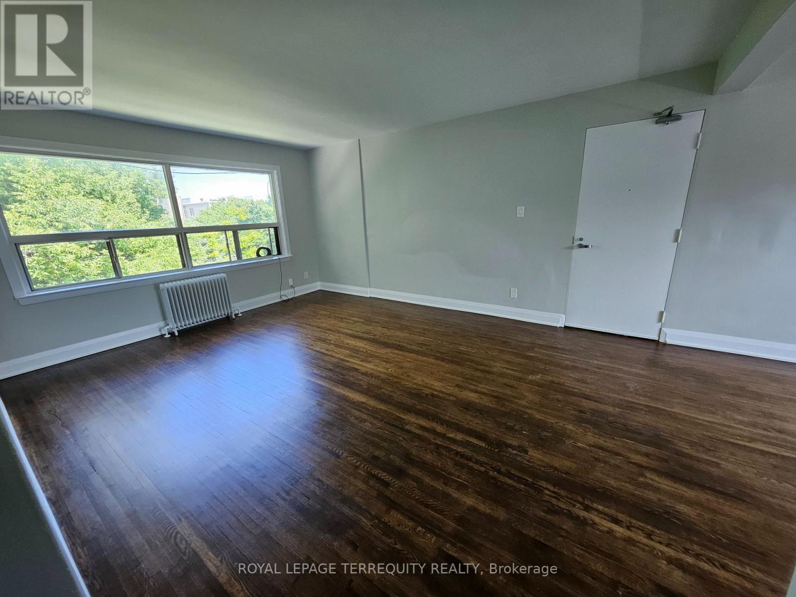 5 - 450 Arlington Avenue, Toronto, Ontario  M6C 3A2 - Photo 4 - C13737016