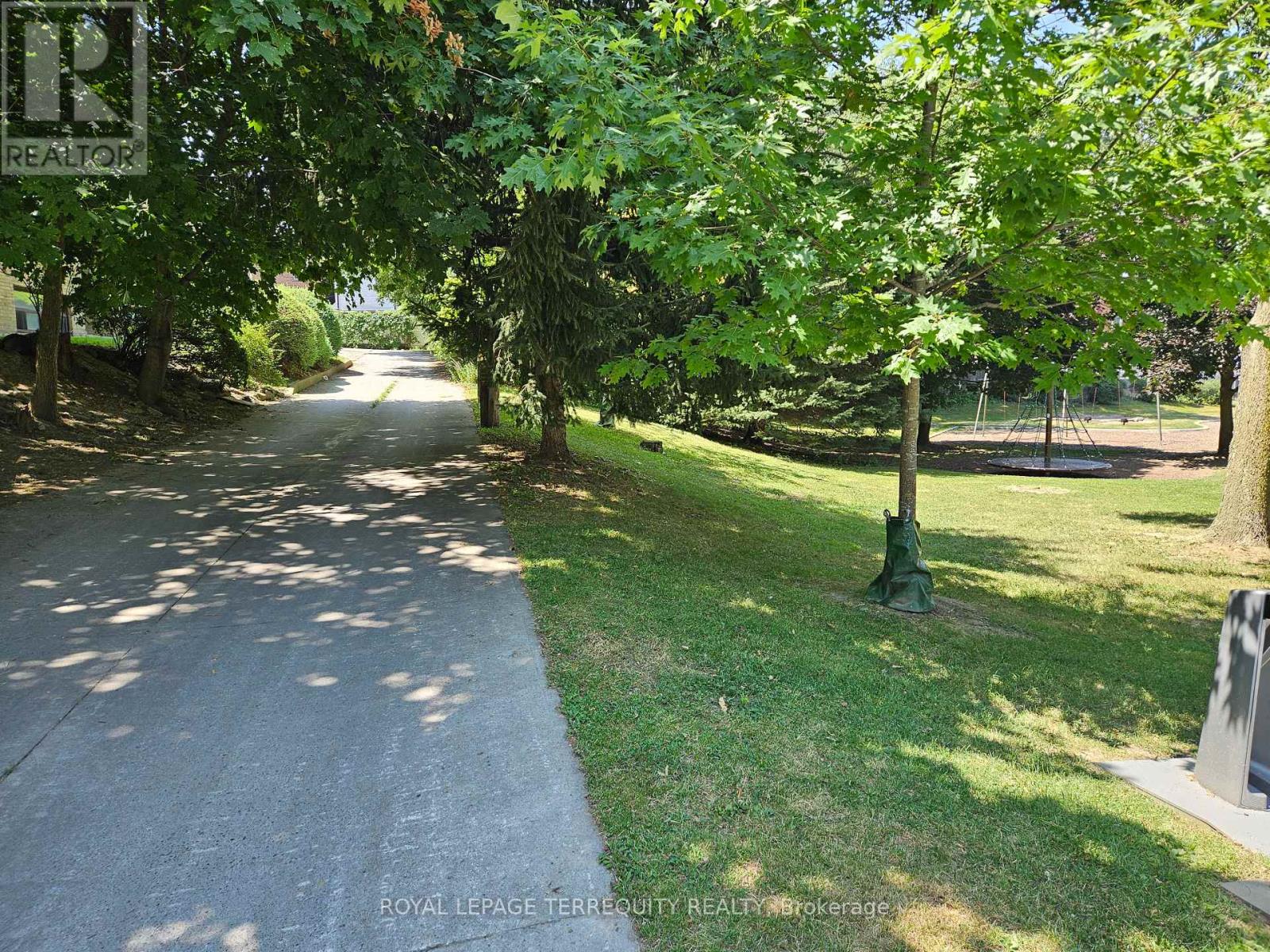 5 - 450 Arlington Avenue, Toronto, Ontario  M6C 3A2 - Photo 8 - C13737016