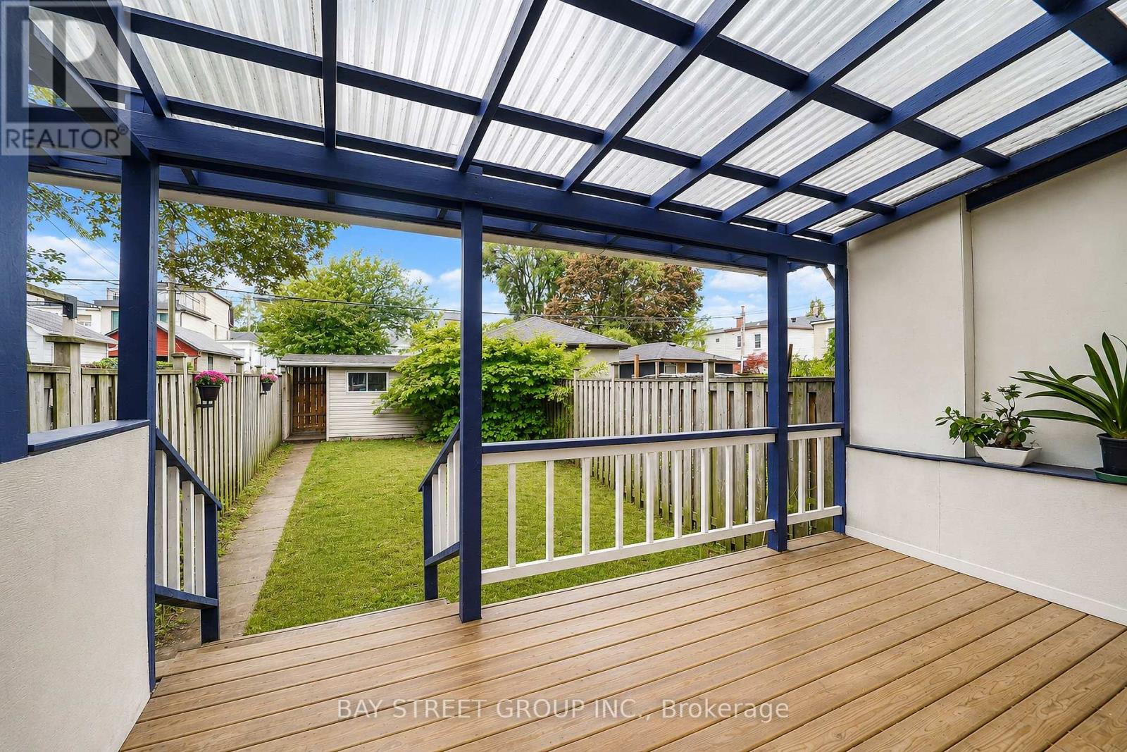54 Thyra Avenue, Toronto, Ontario  M4C 5G5 - Photo 25 - E13736996