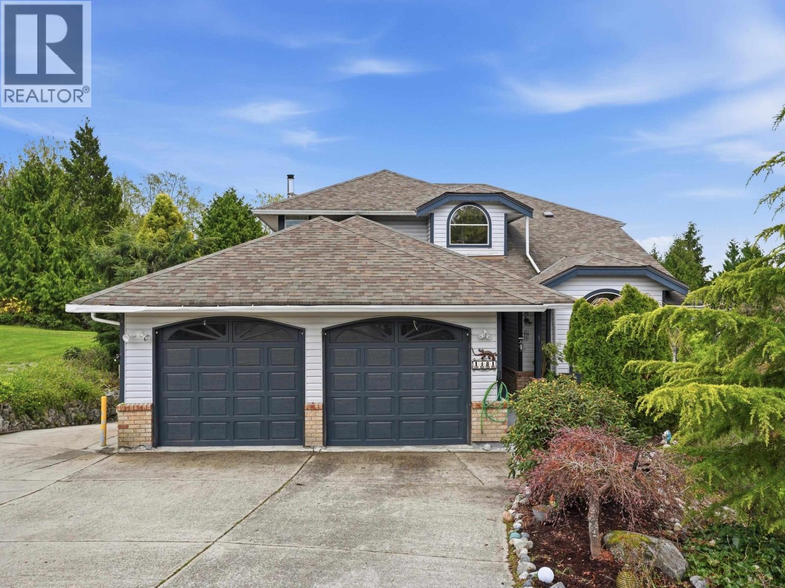 1481 Shaughnessy Place, Gibsons, British Columbia  V0N 1V5 - Photo 11 - R3160763