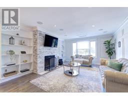 109 WOODCROFT LANE, Vaughan, Ontario