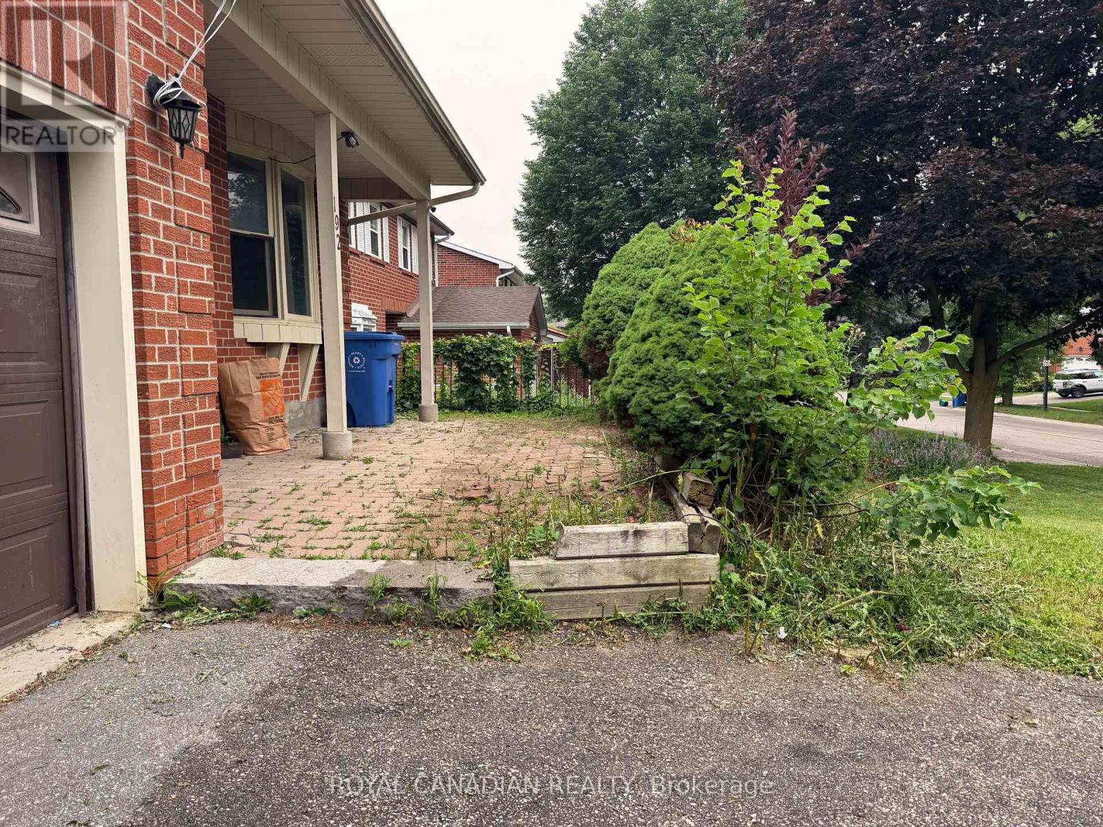 192 Harrison Drive, Newmarket, Ontario  L3Y 6B9 - Photo 3 - N13736920