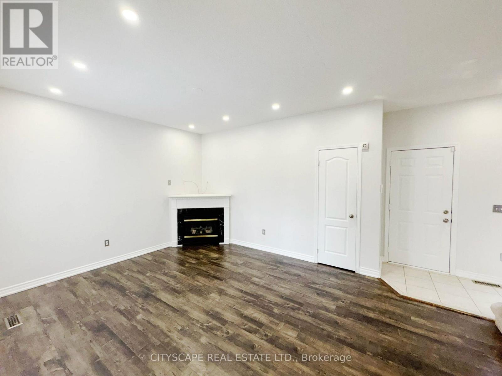 116 Emery Hill Boulevard, Markham, Ontario  L6C 2S6 - Photo 13 - N13736942