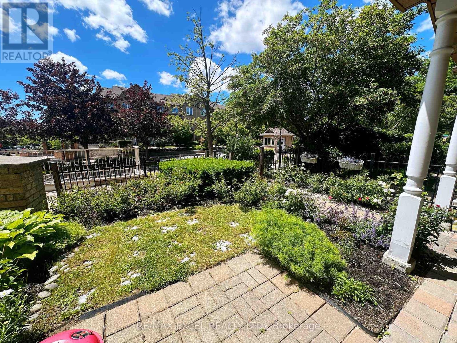 3 - 10 Cox Boulevard, Markham, Ontario  L3R 4G2 - Photo 7 - N13737004