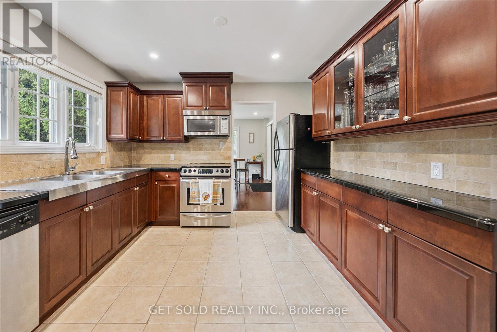 77 Simcoe Road, Ramara (Brechin), Ontario  L0K 1B0 - Photo 11 - S13737014