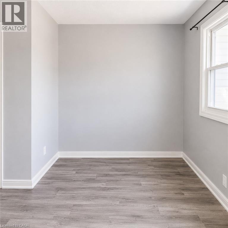 513 Quiet Place Unit# 3, Waterloo, Ontario  N2L 5L6 - Photo 7 - 40860059