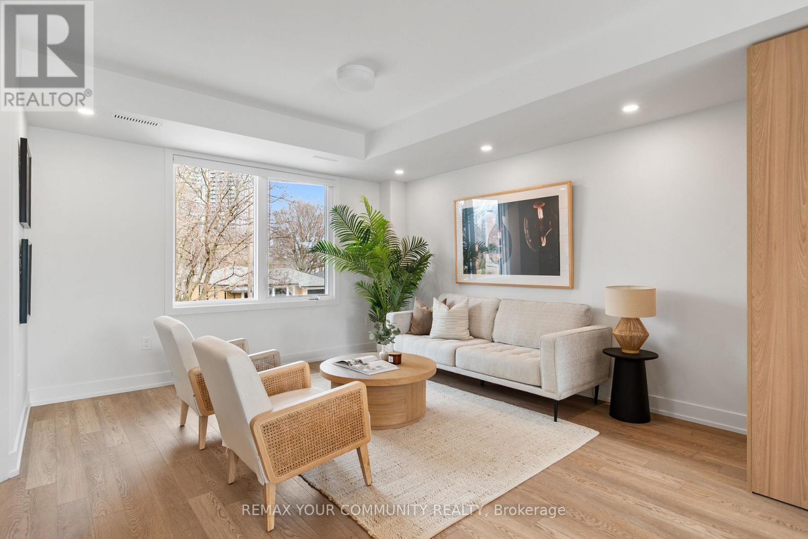 3 - 34 Poplar Avenue, Toronto, Ontario  M9B 3R4 - Photo 13 - W13736904