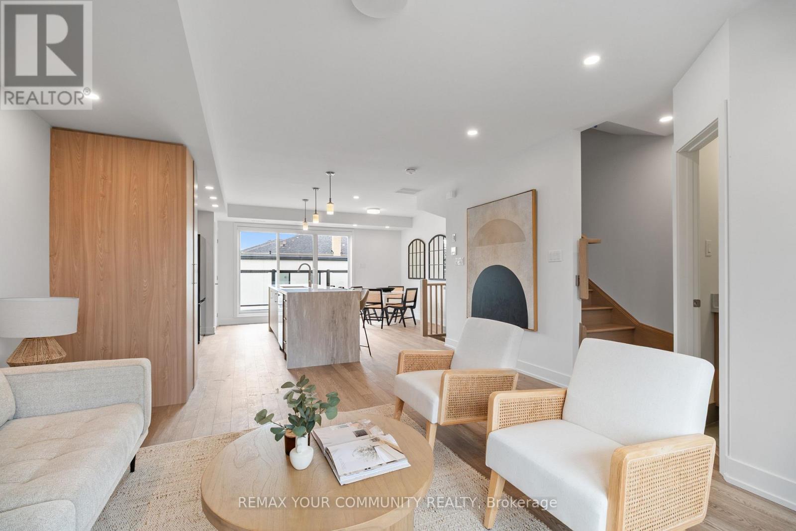3 - 34 Poplar Avenue, Toronto, Ontario  M9B 3R4 - Photo 8 - W13736904