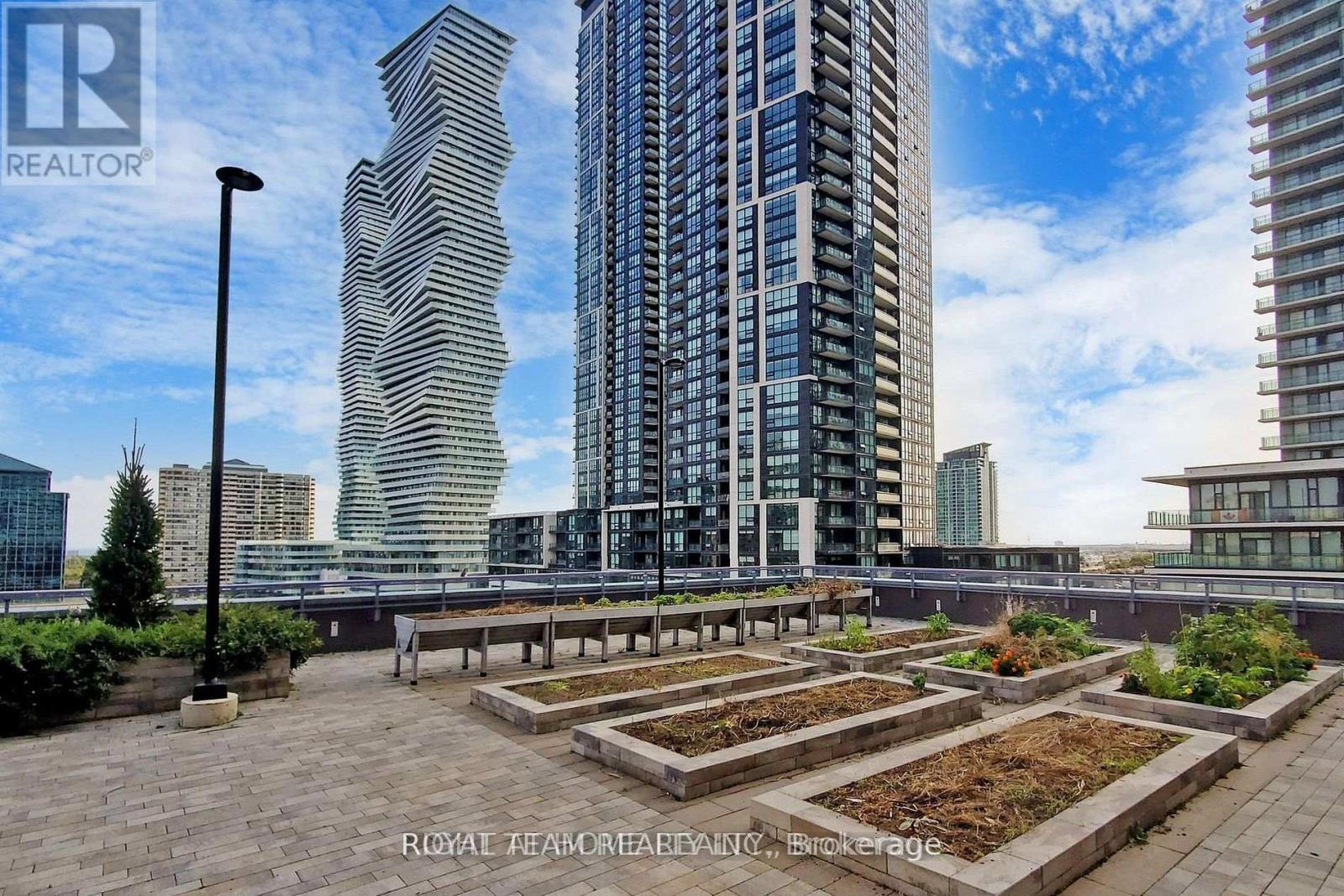 2507 - 4065 Confederation Parkway, Mississauga, Ontario  L5B 4N1 - Photo 29 - W13736936