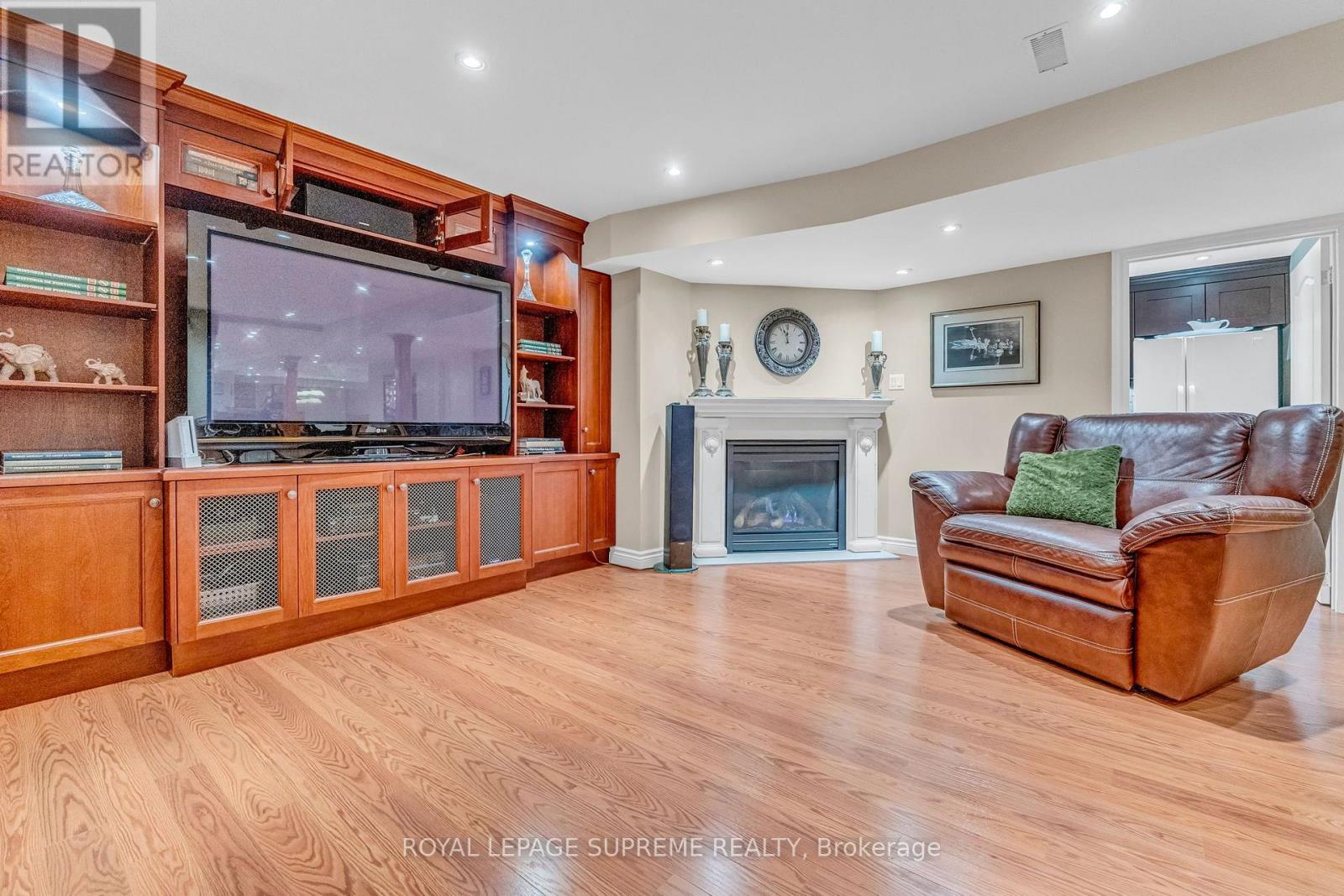 2819 Duncairn Drive, Mississauga, Ontario  L5M 5C6 - Photo 30 - W13736966