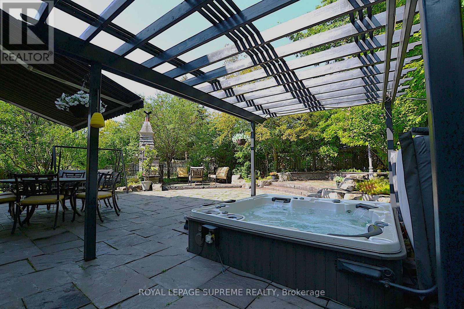 2819 Duncairn Drive, Mississauga, Ontario  L5M 5C6 - Photo 36 - W13736966