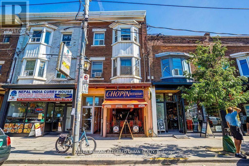 165 Roncesvalles Avenue, Toronto, Ontario  M6R 2L3 - Photo 2 - W13737000