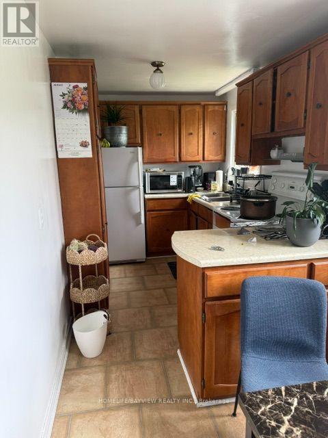 2nd Floor - 539 Elgin Mills Road W, Richmond Hill, Ontario  L4C 4M3 - Photo 11 - N13686532