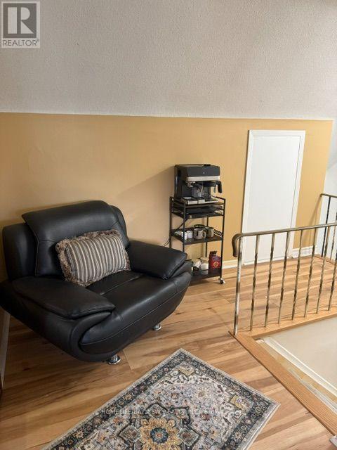 2nd Floor - 539 Elgin Mills Road W, Richmond Hill, Ontario  L4C 4M3 - Photo 24 - N13686532
