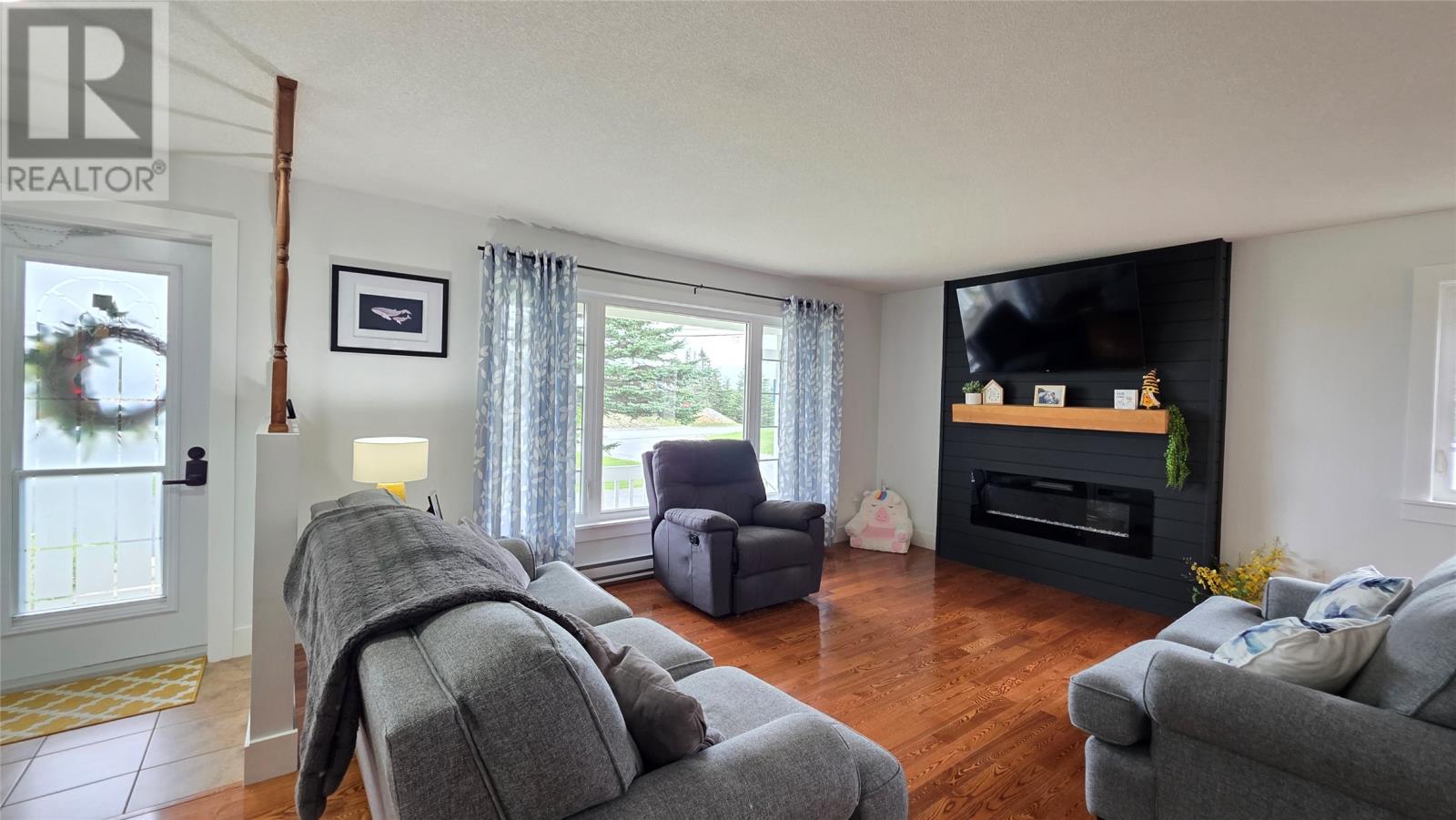 209 Main Street, Twillingate — photo 14